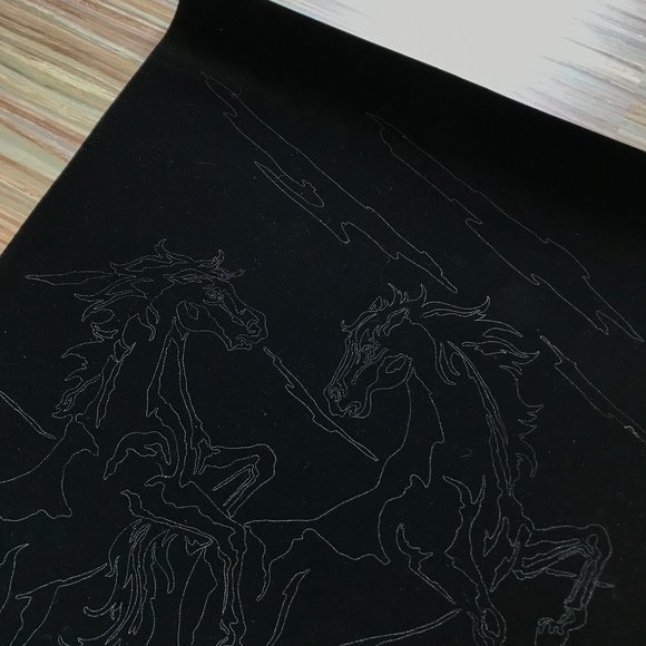 Wild Horses Pre-Printed Black Velvet Fabric Wall Hanging Artex Tri-Chem Painting - Picture 2 of 4